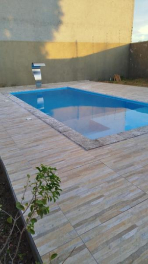 Casa agradável e confortável, com piscina